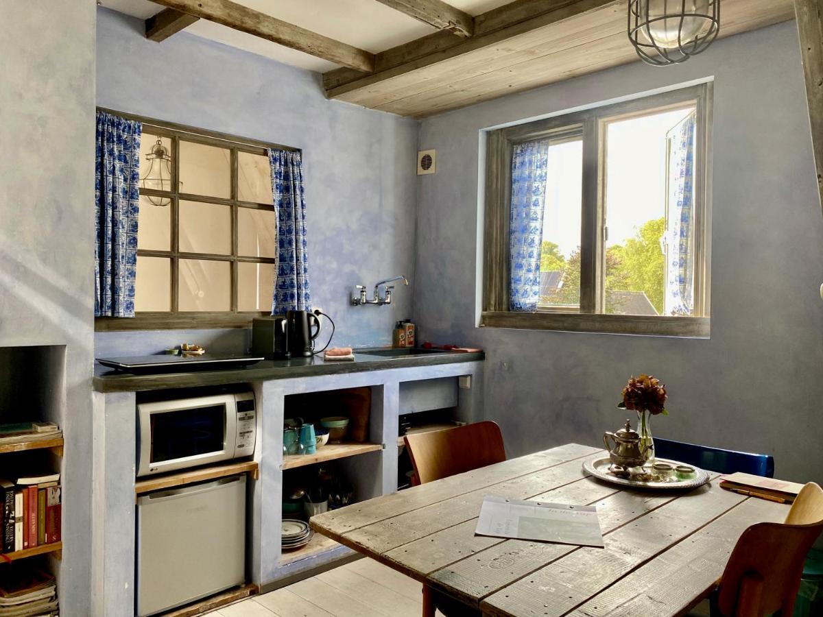 Bed and breakfast In De Aap - & 3*